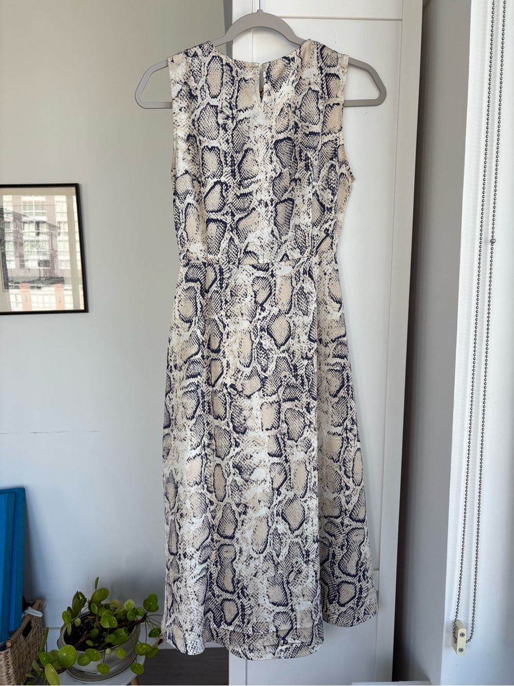 Aqua Snake Print Sleeveless Midi Dress Size XS Mob Wife, Timeless - Picture 12 of 12